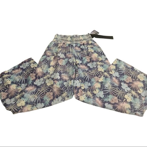 Floral Patterned High Waisted wide leg pants - Picture 1 of 6